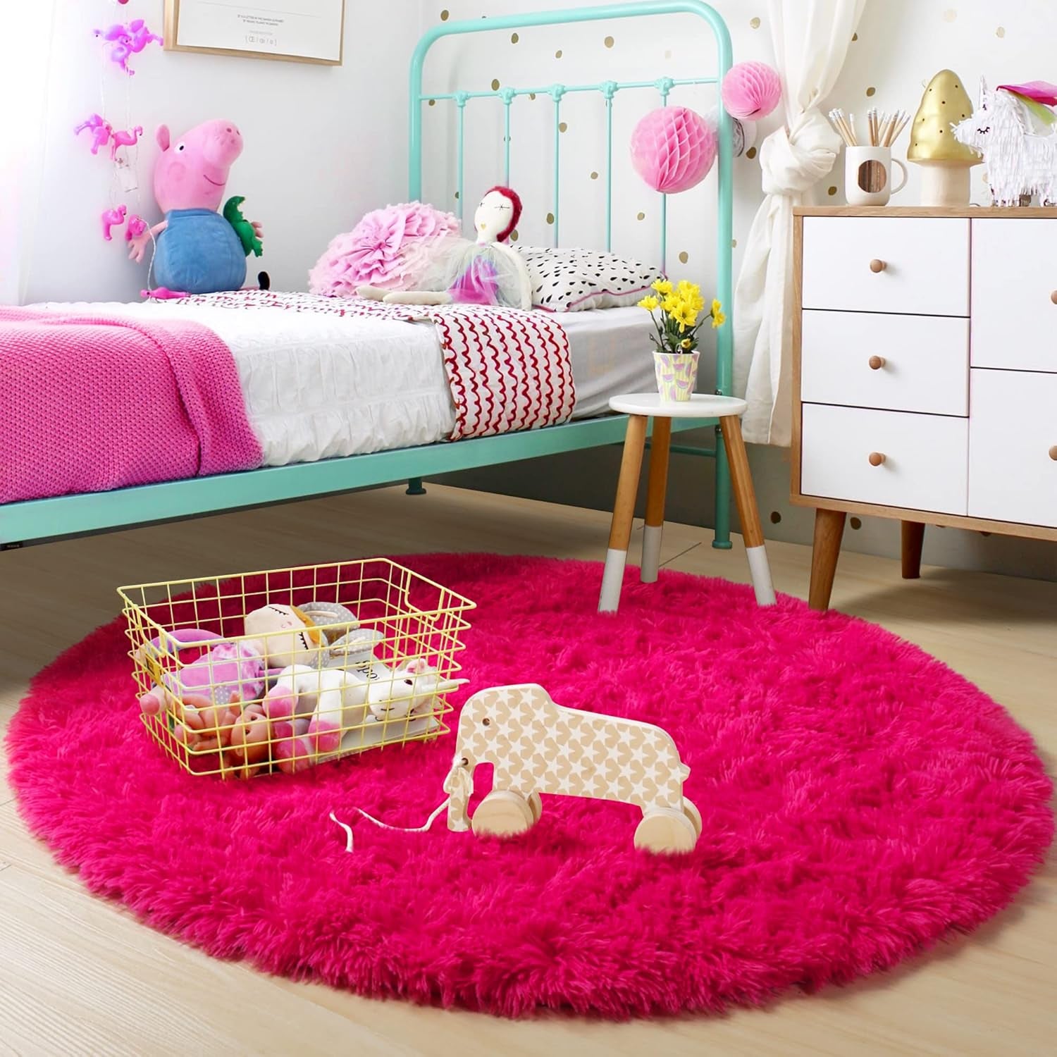 Hot Pink round Rug 4Ft for Girls Bedroom, Fluffy Circle Area Rugs for Kids Room Decor Aesthetic, Shag Plush Fuzzy Furry Carpet for Living Room, Nursery, Dorm, Classroom, Teen, Cute Shaggy Baby Rug